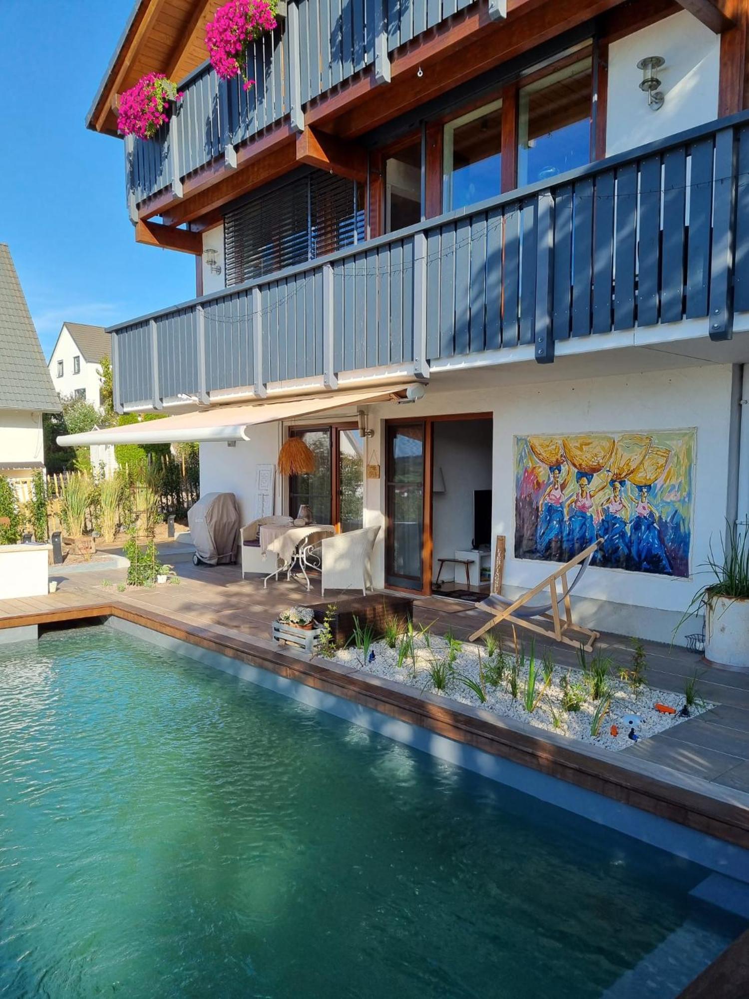 Vip 22 Mit Freisitz Terrasse, Kaminofen, Sauna