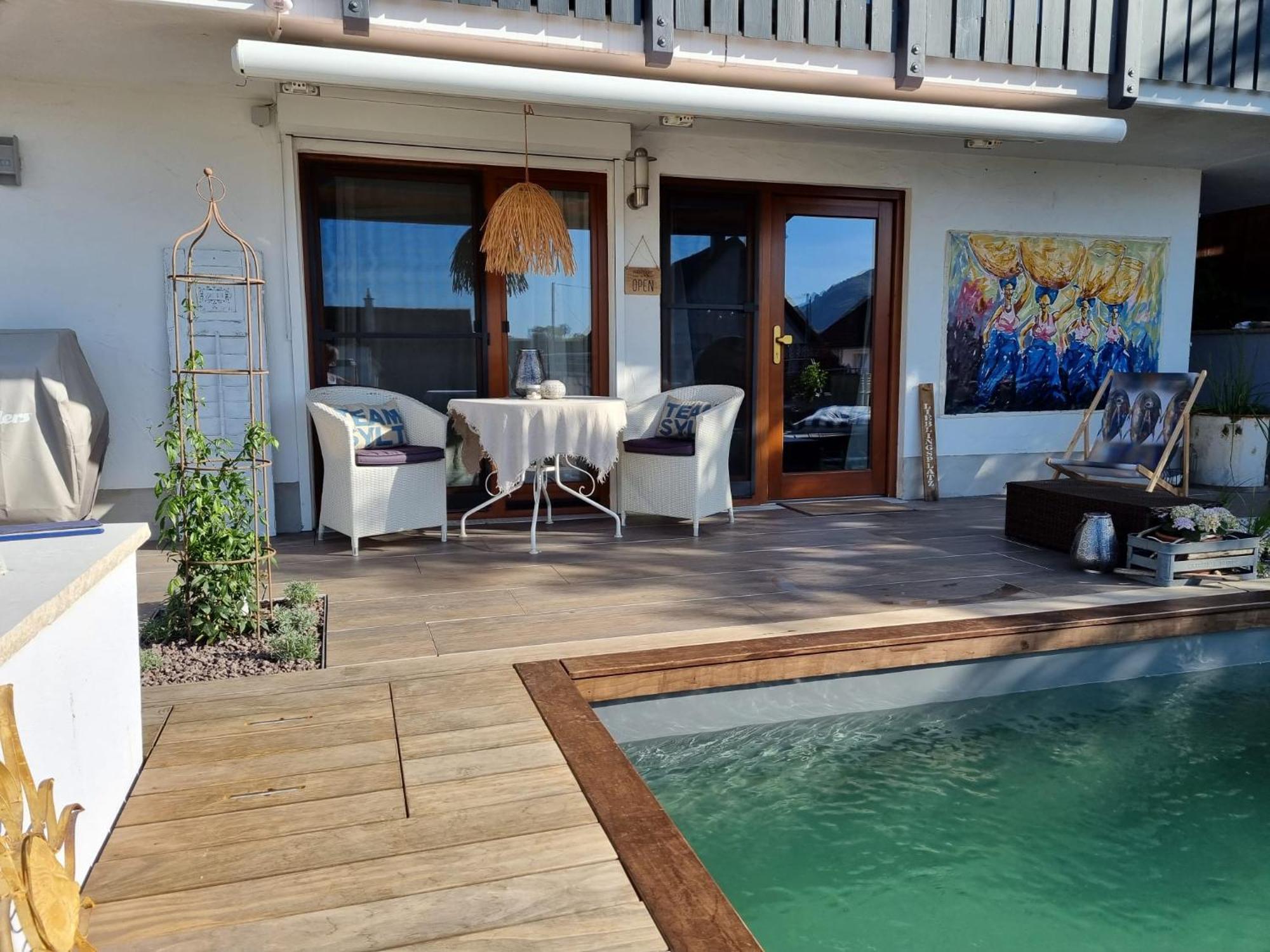 Apartment Vip 22 Mit Freisitz Terrasse, Kaminofen, Sauna Neuffen